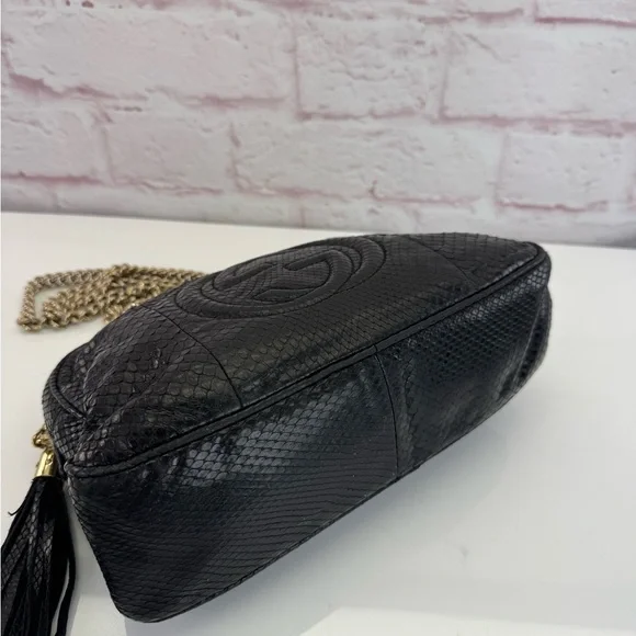Gucci RARE Black Python SoHo Chain Tassel Shoulder Bag - Picture 7 of 16